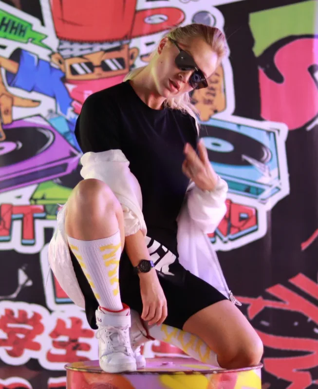 DJ Amely Collaboration visual 4